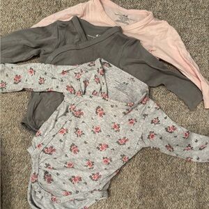 H&M Kids Floral and Solid Pink GreyLong Sleeve Bodysuit Set Girl Organic Coton